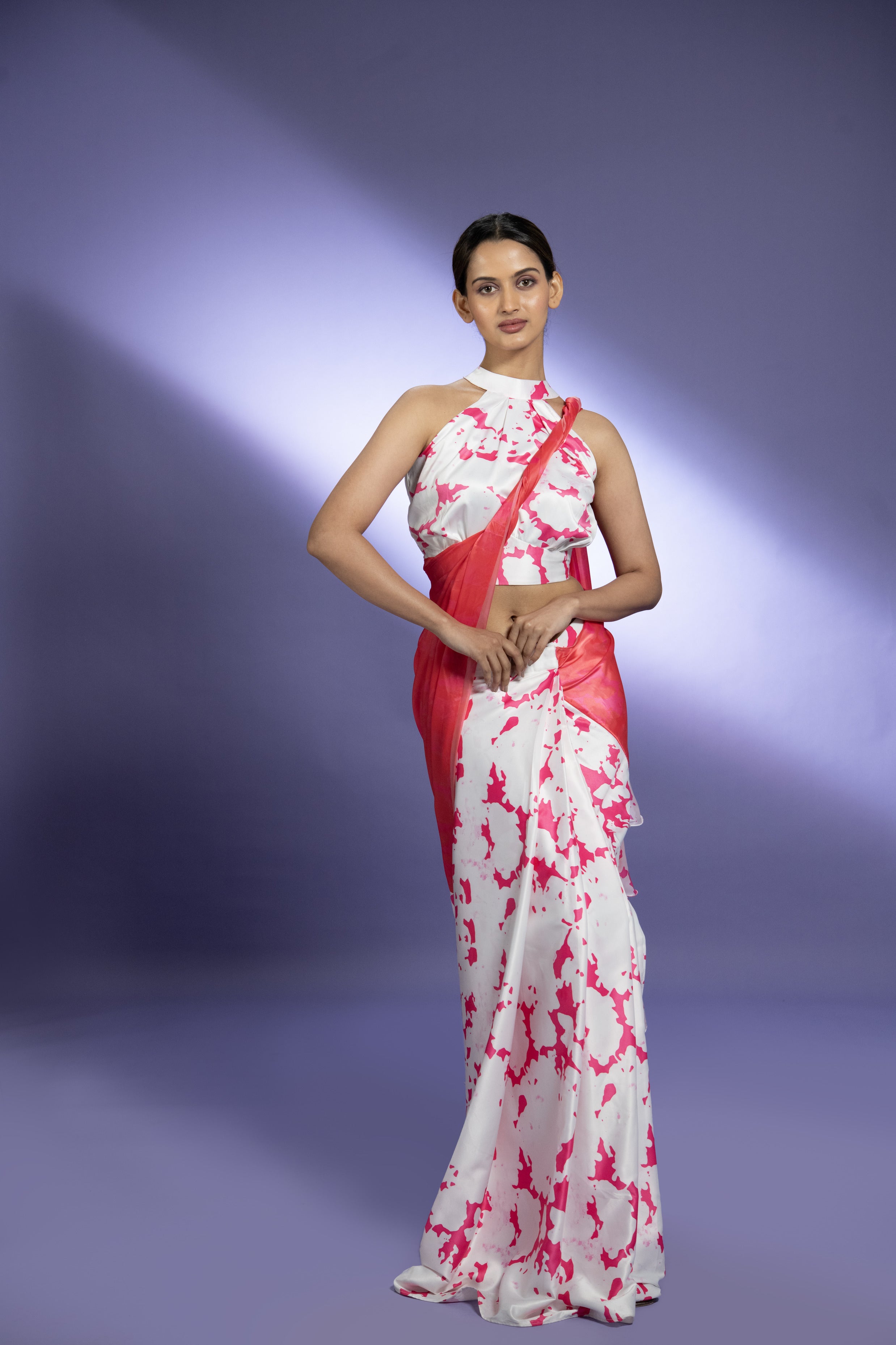 Pink floral Saree (Saree Only)