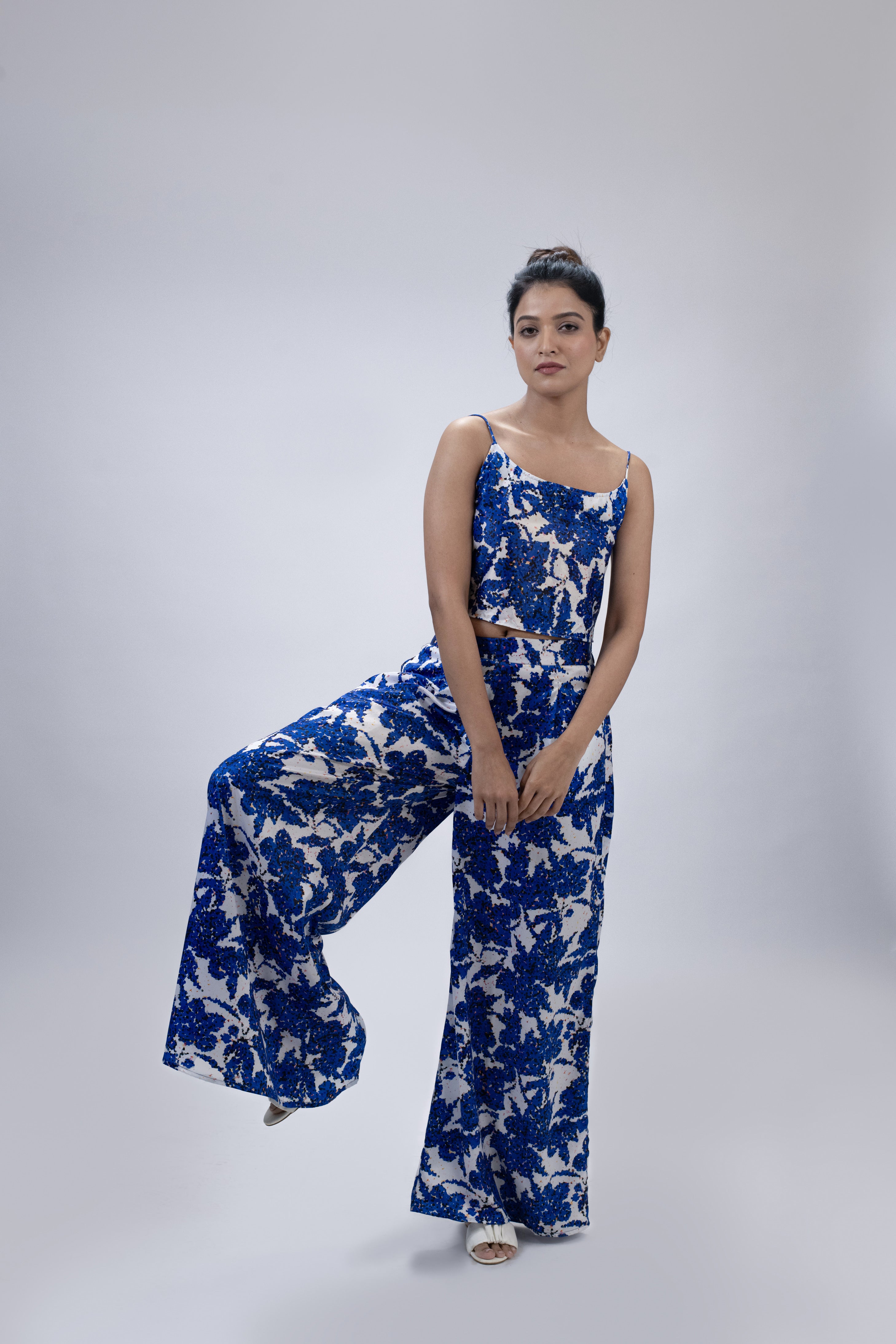 Blue Floral Slit open suit